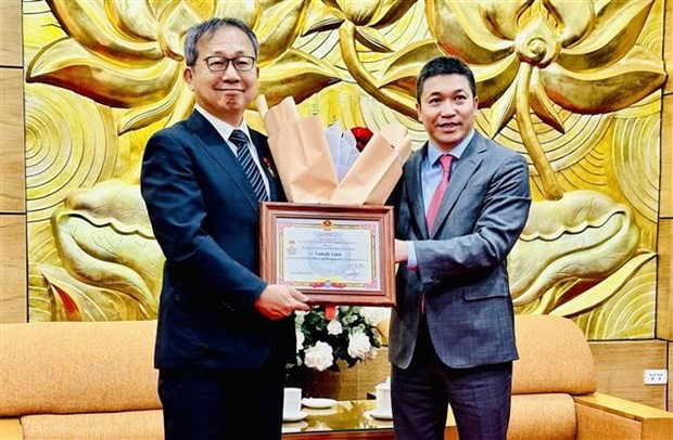 Japanese Ambassador receives friendship insignia